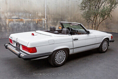 Mercedes-Benz-500-Series-1987-White-Other-Color-0-4