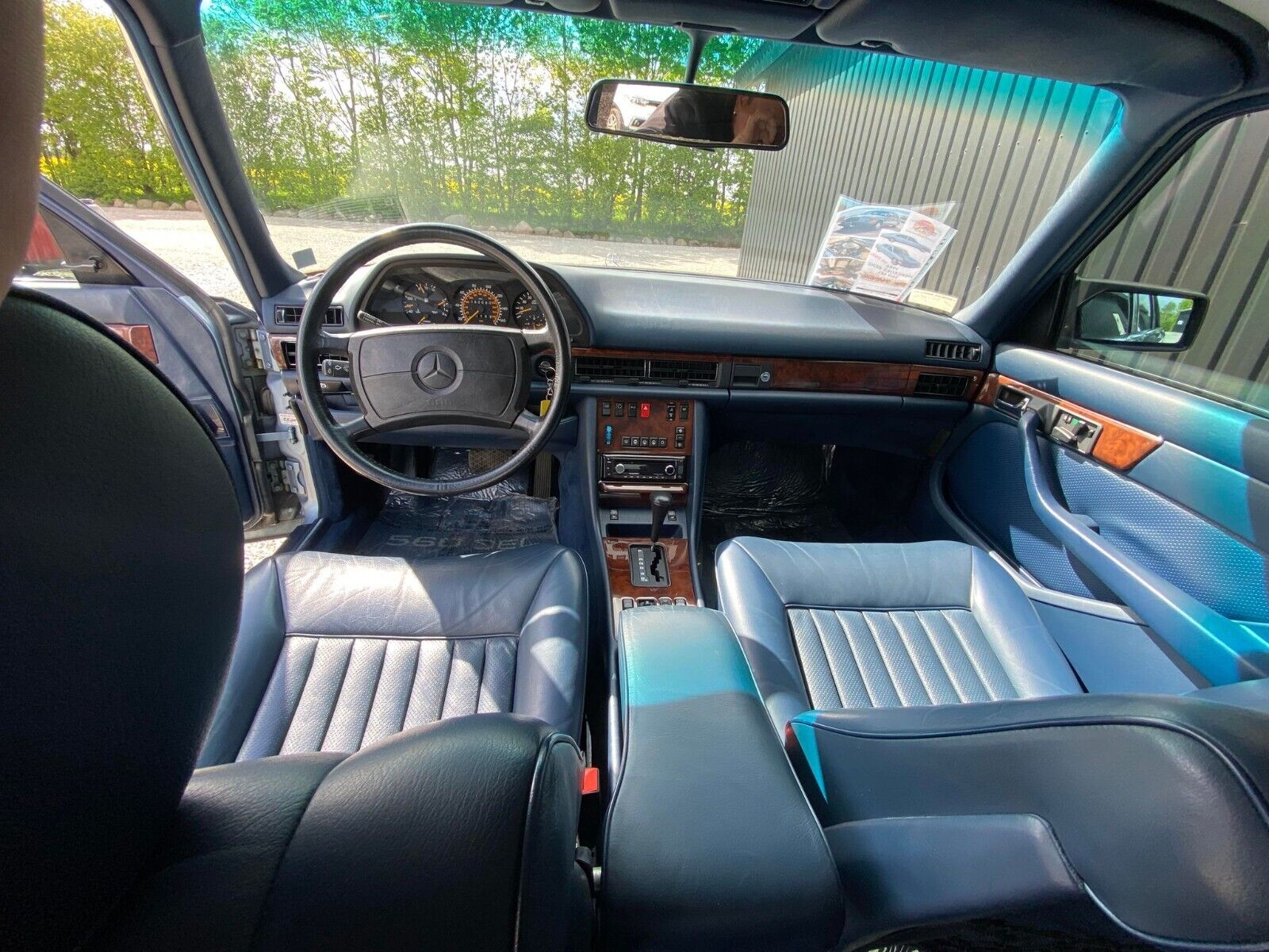 Mercedes-Benz-500-Series-Berline-1986-Blue-Blue-96561-14