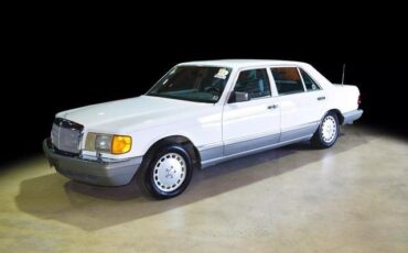 Mercedes-Benz-500-Series-Berline-1987-White-Gray-128345-10