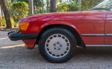 Mercedes-Benz-500-Series-Cabriolet-1988-Red-Tan-35151-3