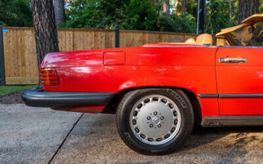 Mercedes-Benz-500-Series-Cabriolet-1988-Red-Tan-35151-9