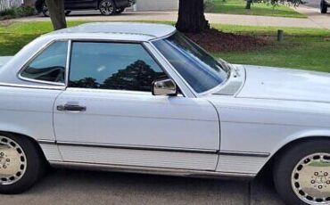 Mercedes-Benz-560-SL-Cabriolet-1987-White-Tan-225517-2