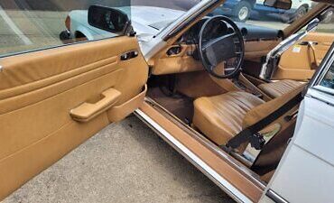 Mercedes-Benz-560-SL-Cabriolet-1987-White-Tan-225517-4