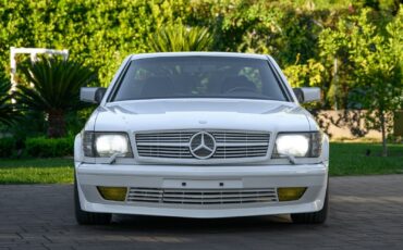 Mercedes-Benz-560sec-1988-White-Blue-103513-3