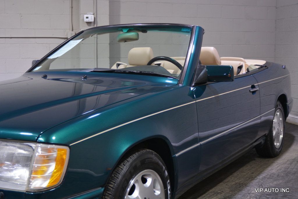 Mercedes-Benz-E-Class-Cabriolet-1995-BRILLIANT-EMERALD-PARCHMENT-LEATHER-53152-11