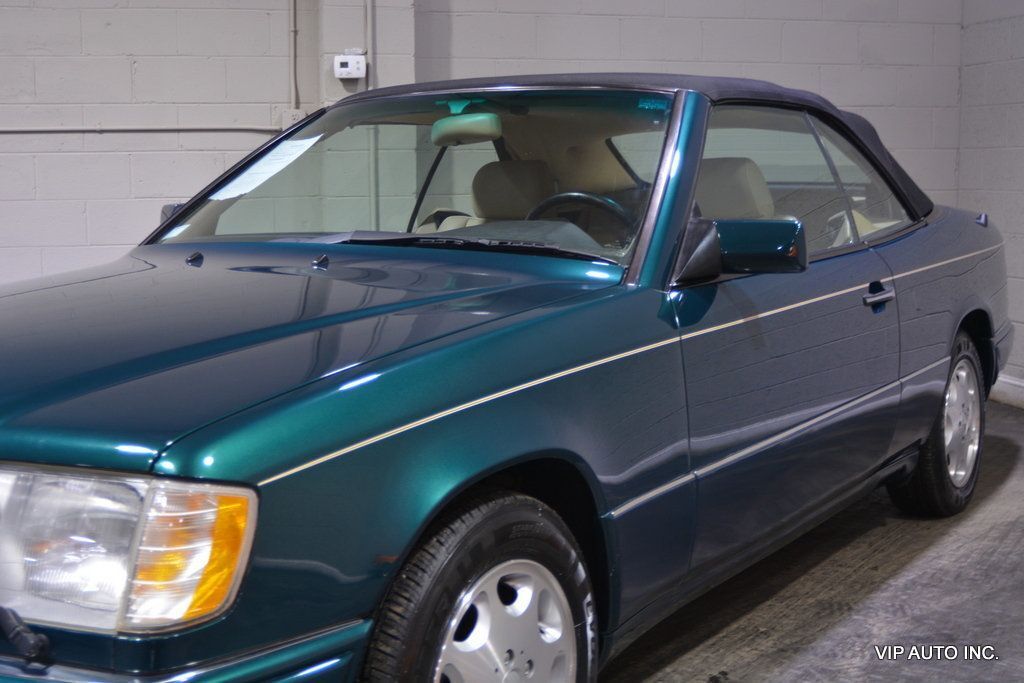 Mercedes-Benz-E-Class-Cabriolet-1995-BRILLIANT-EMERALD-PARCHMENT-LEATHER-53152-9