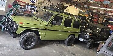 Mercedes-Benz-G-Class-1983-Green-138663-24