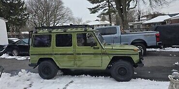 Mercedes-Benz-G-Class-1983-Green-138663-27