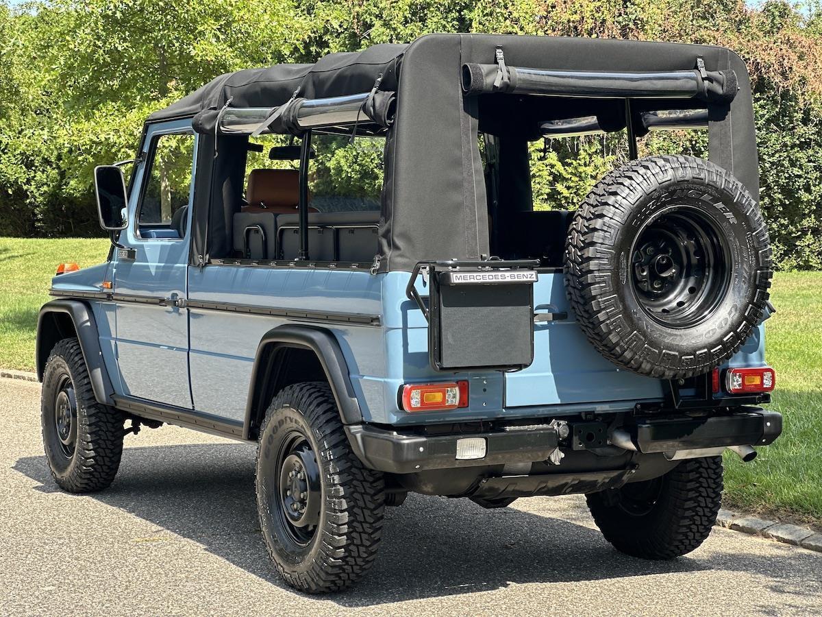 Mercedes-Benz-G-Class-Cabriolet-1993-Blue-Cognac-77112-29