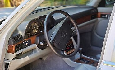 Mercedes-Benz-S-Class-Berline-1986-White-Gray-136731-14