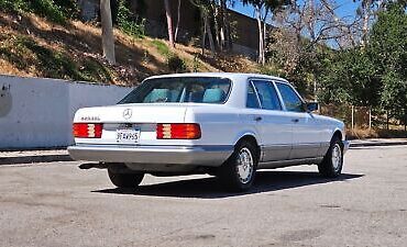 Mercedes-Benz-S-Class-Berline-1986-White-Gray-136731-8