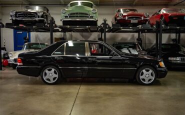 Mercedes-Benz-S-Class-Berline-1995-Black-Black-113404-2