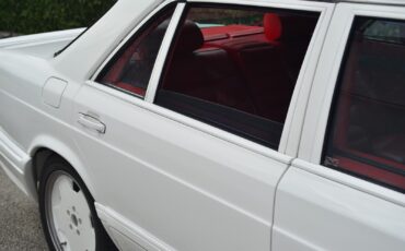 Mercedes-Benz-S-Class-Limousine-1986-White-Red-114666-19