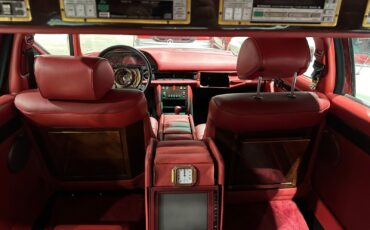 Mercedes-Benz-S-Class-Limousine-1986-White-Red-114666-28