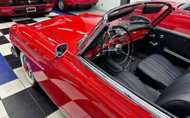 Mercedes-Benz-SL-Class-1961-Red-Black-17822-17