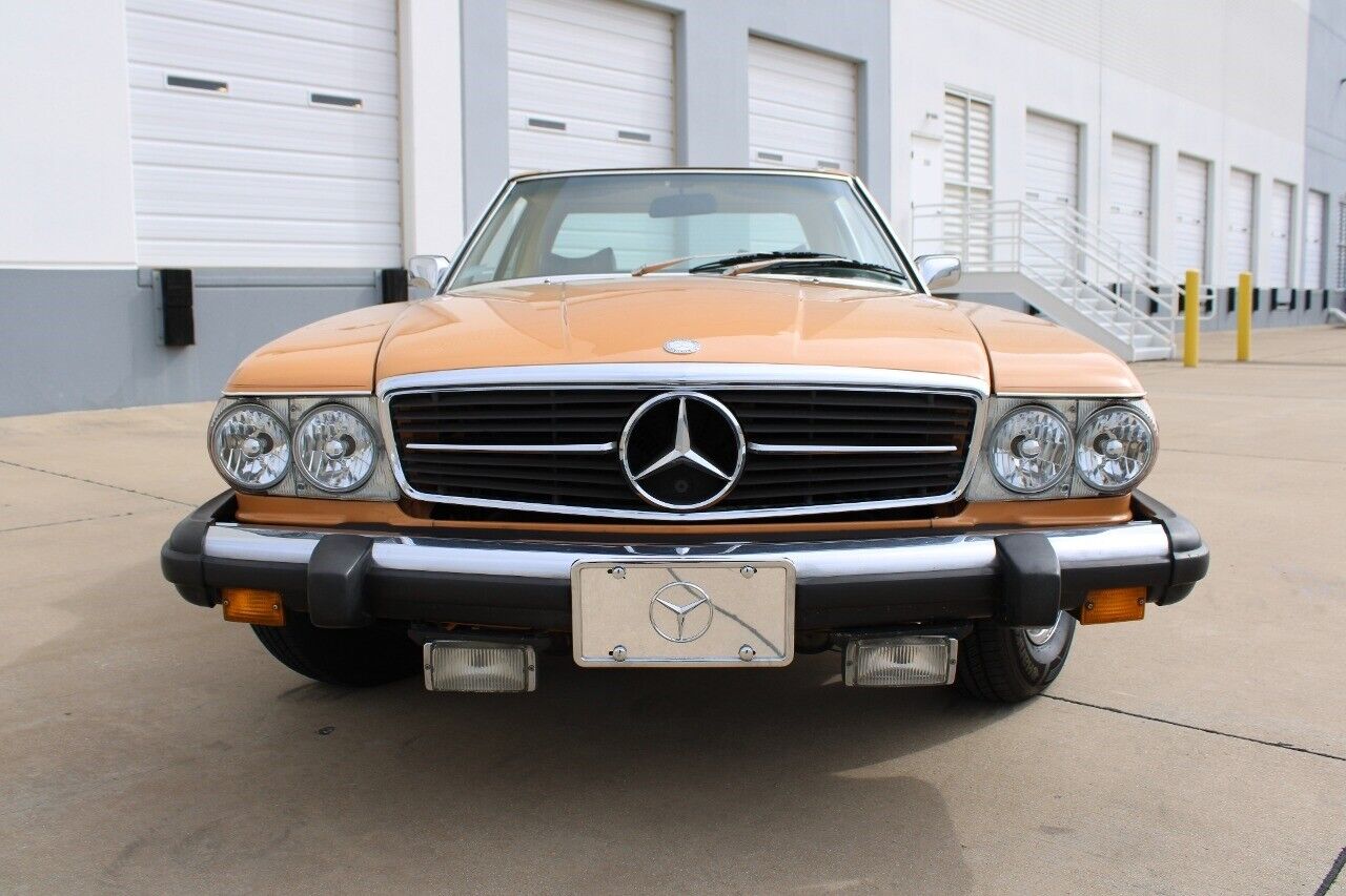 Mercedes-Benz-SL-Class-1975-Yellow-Tan-250737-8