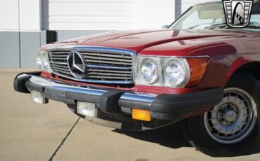 Mercedes-Benz-SL-Class-1977-Maroon-Tan-120656-7