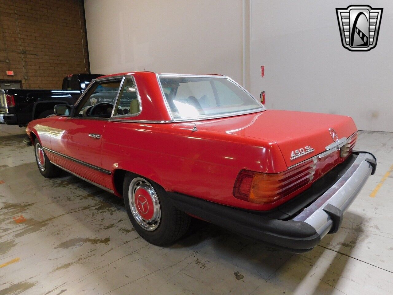 Mercedes-Benz-SL-Class-1977-Red-Tan-143938-2