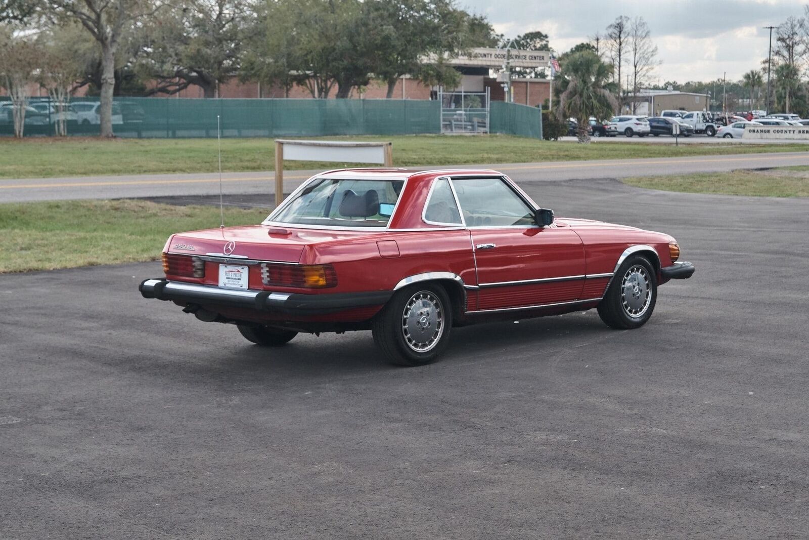 Mercedes-Benz-SL-Class-1978-Red-Tan-86036-5