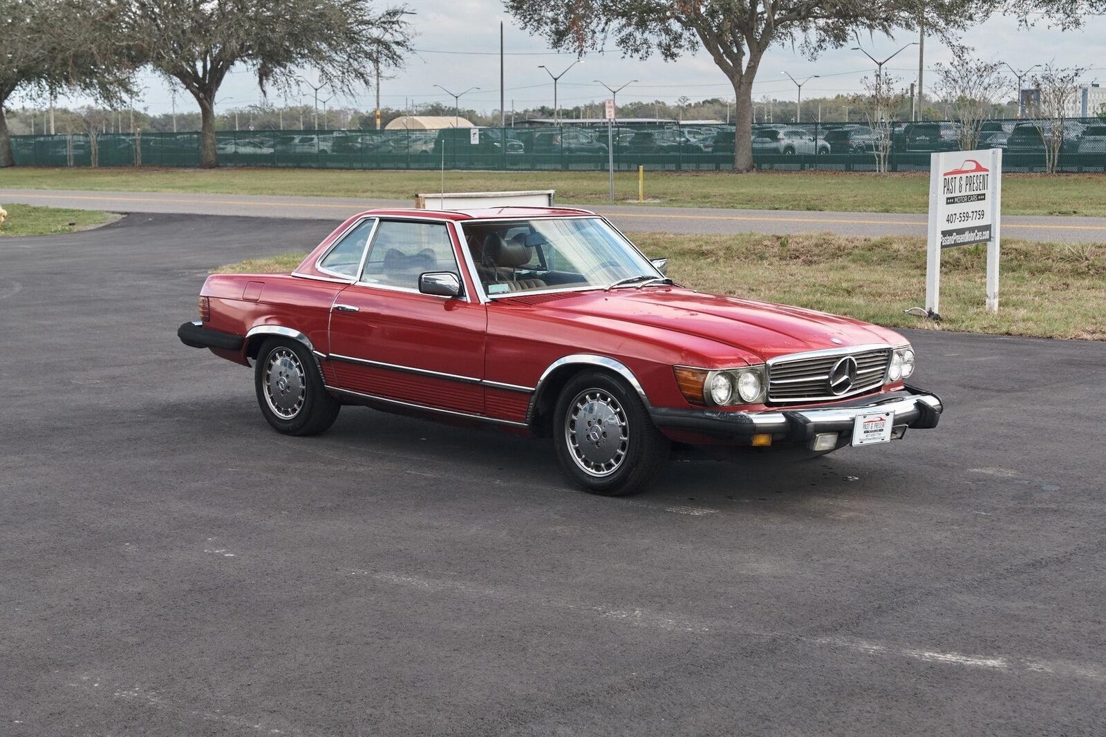 Mercedes-Benz-SL-Class-1978-Red-Tan-86036-8