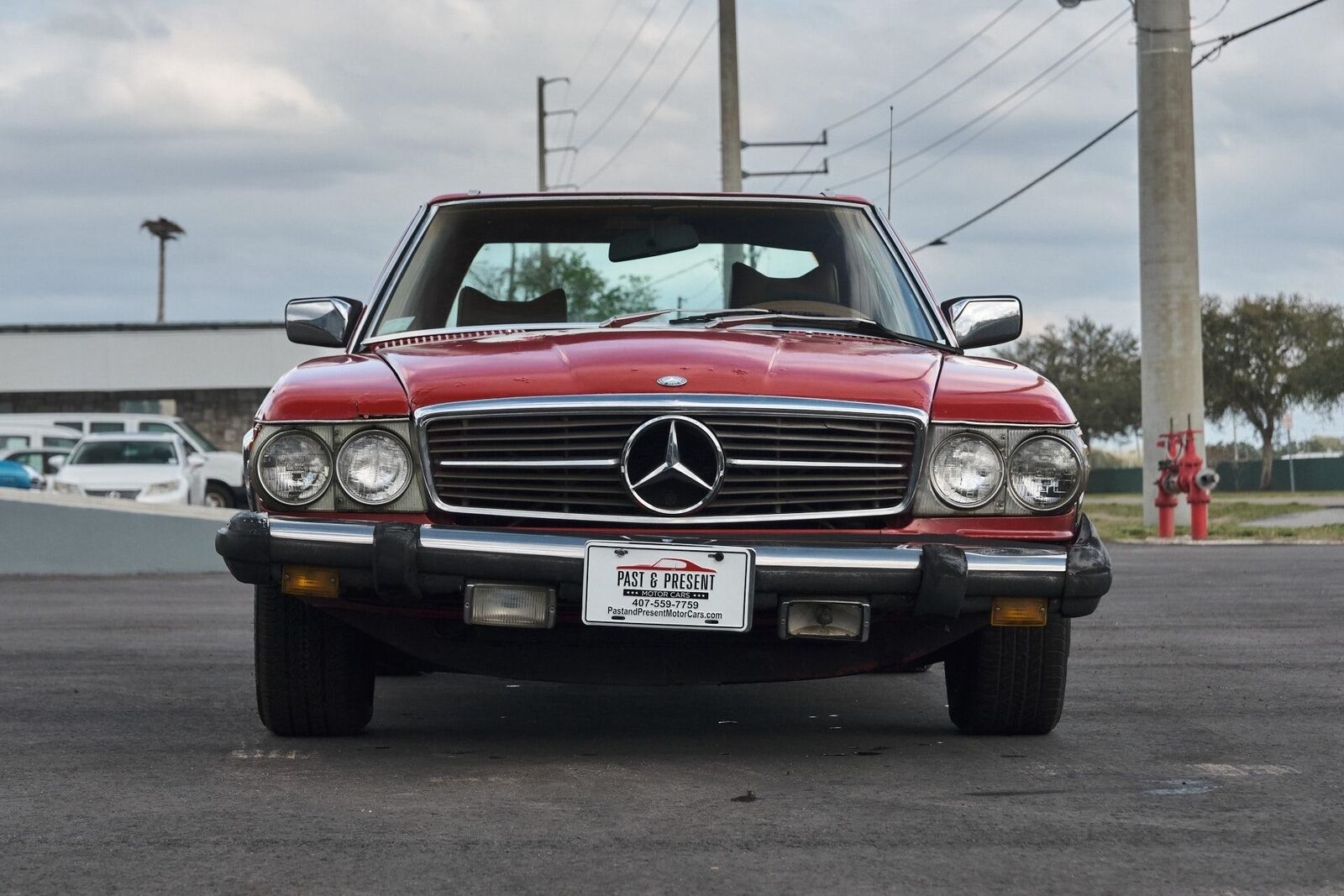 Mercedes-Benz-SL-Class-1978-Red-Tan-86036-9