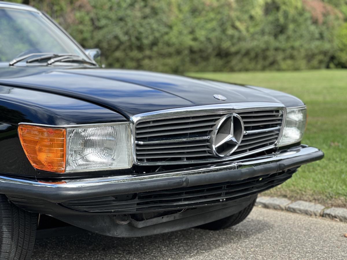 Mercedes-Benz-SL-Class-1980-Black-Tan-45050-24