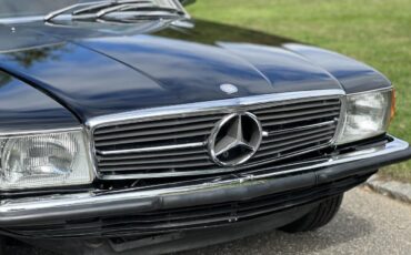 Mercedes-Benz-SL-Class-1980-Black-Tan-45050-25