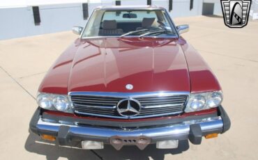 Mercedes-Benz-SL-Class-1980-Red-Tan-118599-5