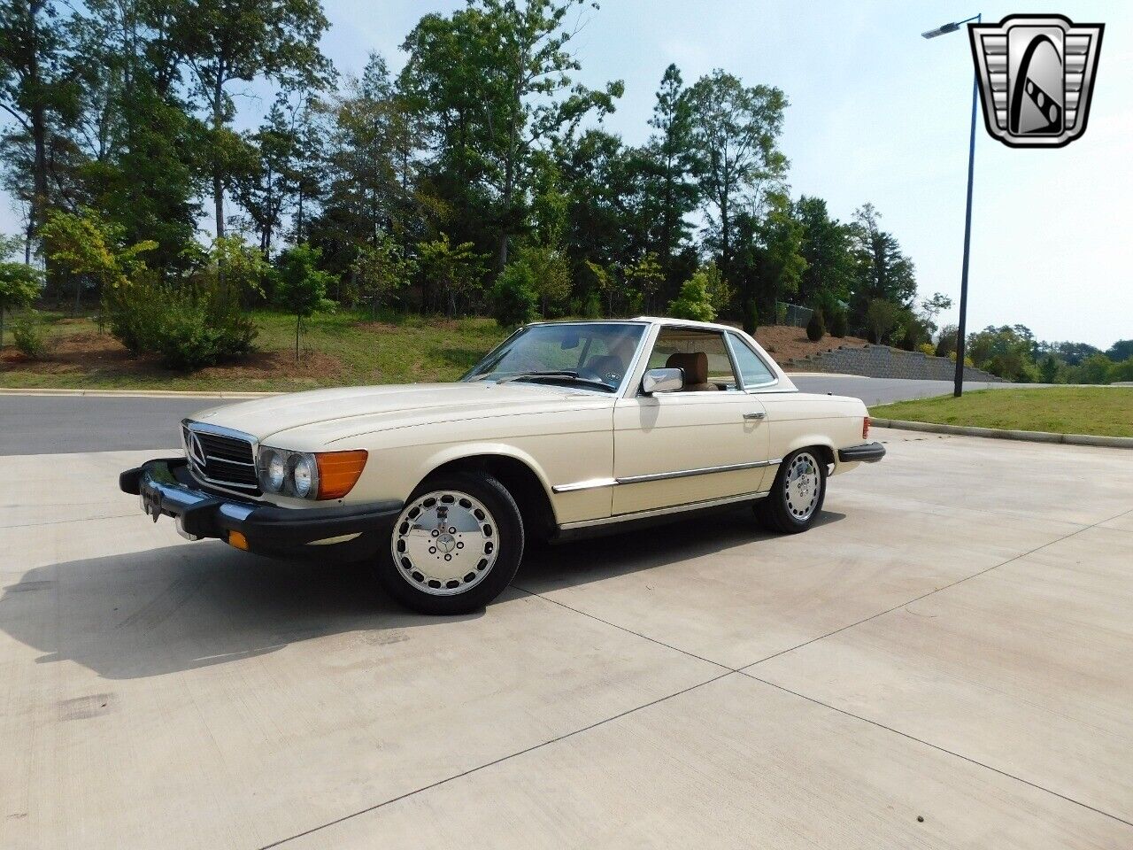 Mercedes-Benz-SL-Class-1983-Tan-Tan-278743-2