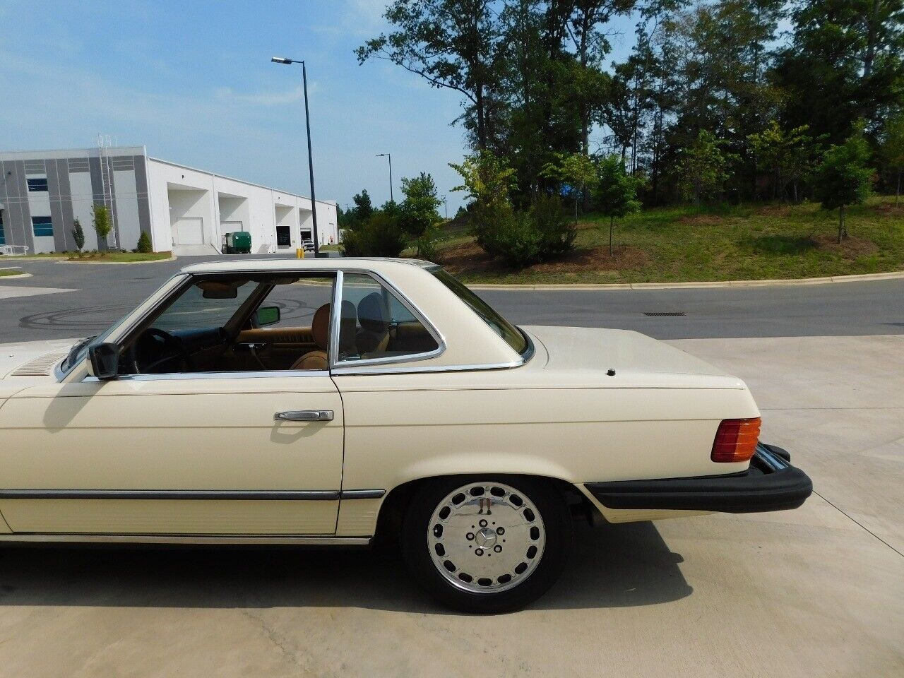 Mercedes-Benz-SL-Class-1983-Tan-Tan-278743-7