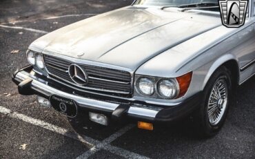 Mercedes-Benz-SL-Class-1985-Gray-Gray-152312-10