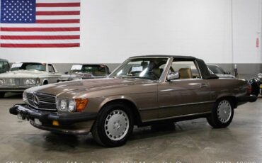 Mercedes-Benz-SL-Class-1987-Desert-Taupe-Metallic-Tan-136963-2