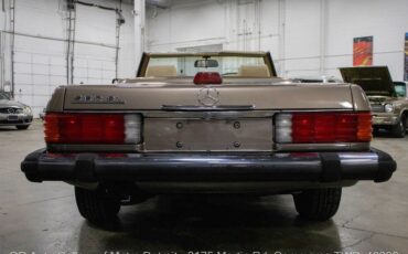 Mercedes-Benz-SL-Class-1987-Desert-Taupe-Metallic-Tan-136963-7