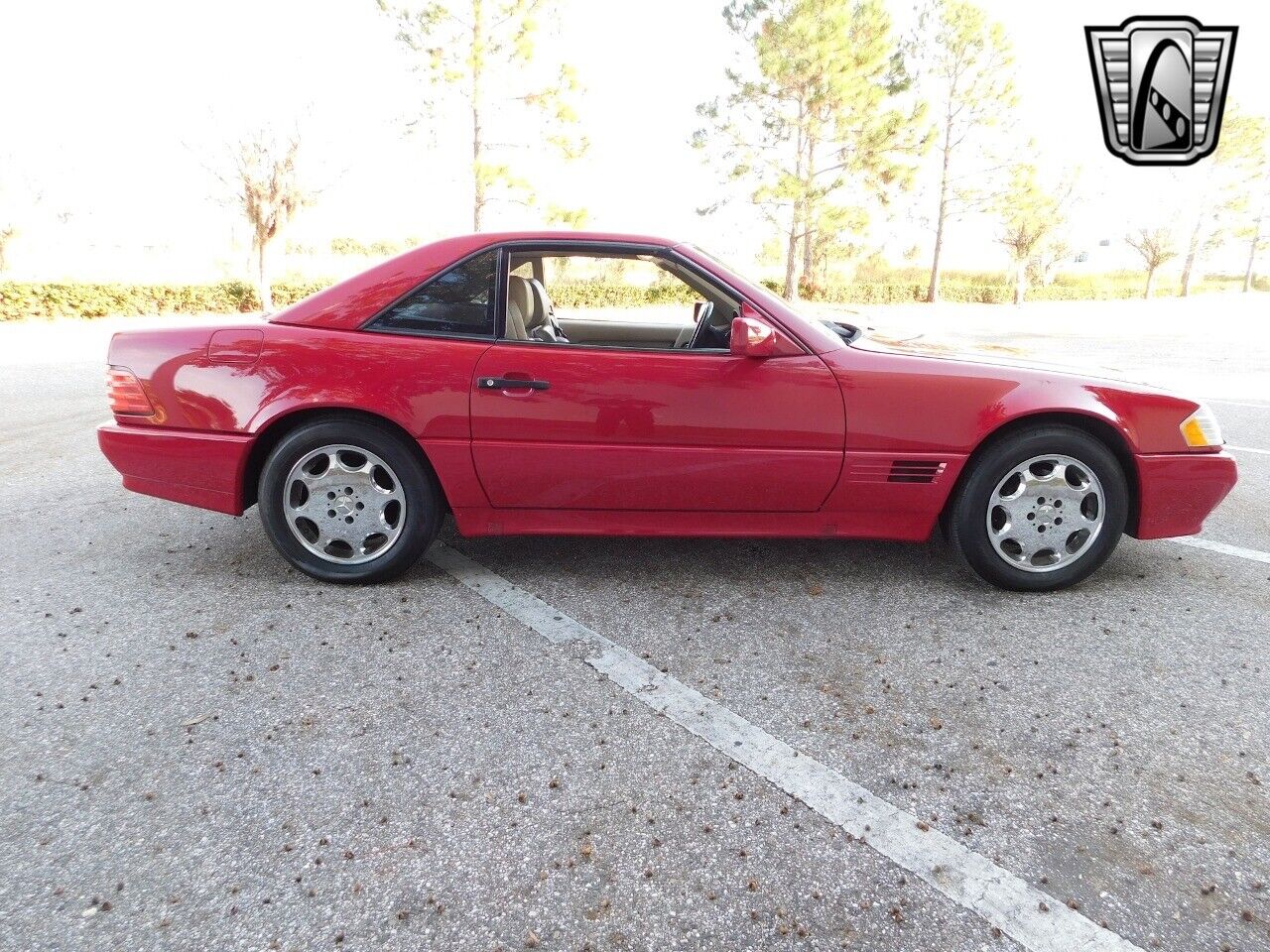 Mercedes-Benz-SL-Class-1995-Red-Tan-96923-3