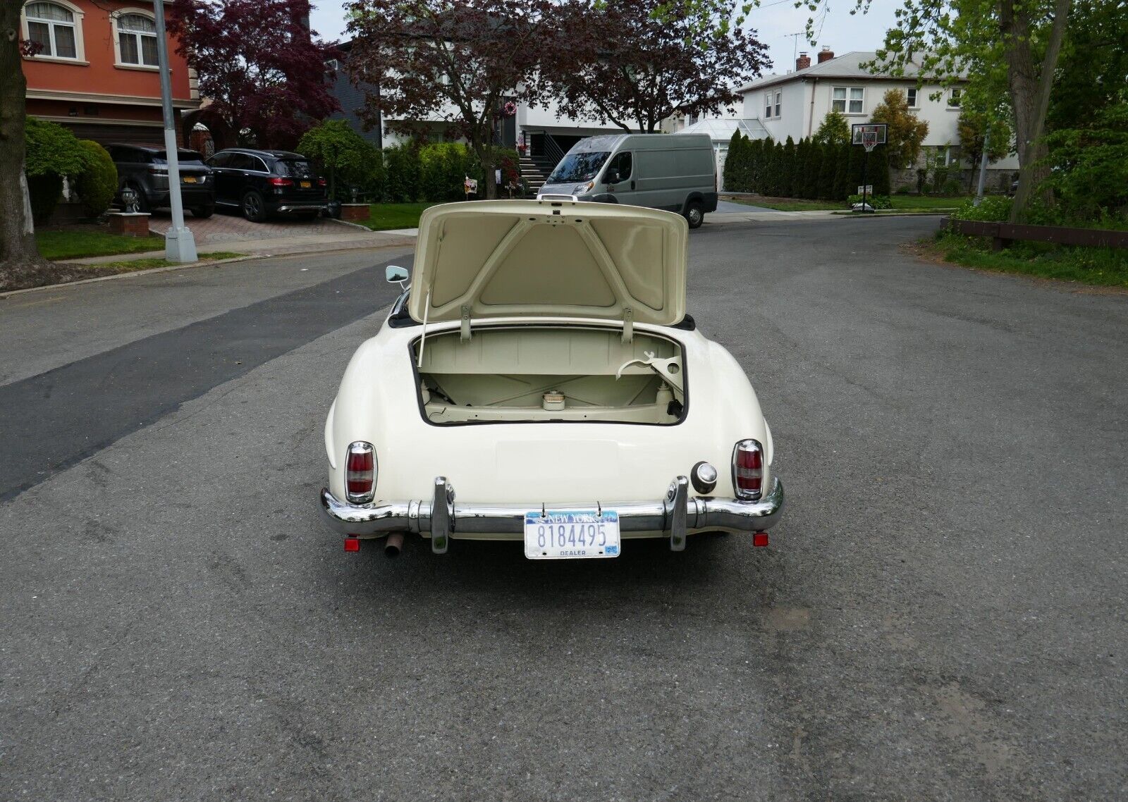 Mercedes-Benz-SL-Class-Cabriolet-1961-White-Brown-99999-25