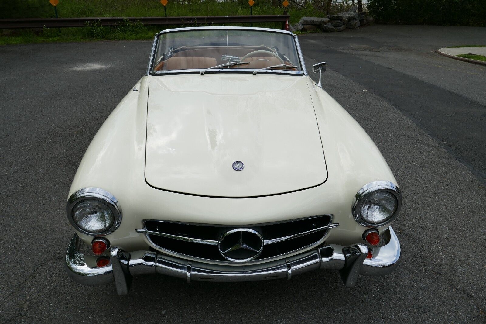 Mercedes-Benz-SL-Class-Cabriolet-1961-White-Brown-99999-6