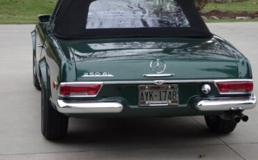 Mercedes-Benz-SL-Class-Cabriolet-1968-Green-Green-107554-2