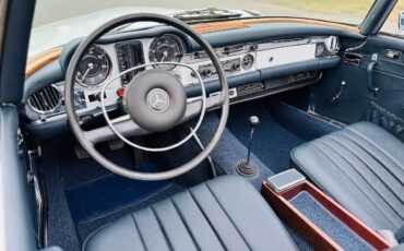 Mercedes-Benz-SL-Class-Cabriolet-1969-White-Blue-33574-36