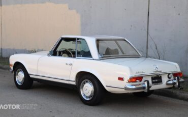 Mercedes-Benz-SL-Class-Cabriolet-1969-White-Green-135693-14