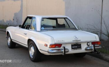 Mercedes-Benz-SL-Class-Cabriolet-1969-White-Green-135693-16