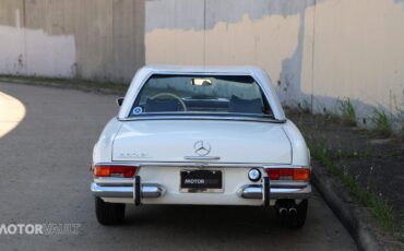 Mercedes-Benz-SL-Class-Cabriolet-1969-White-Green-135693-17