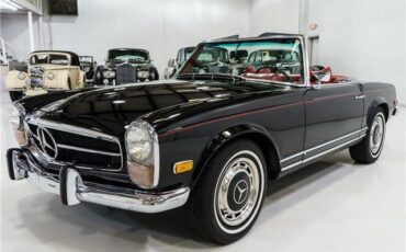 Mercedes-Benz-SL-Class-Cabriolet-1970-Black-Red-61123-3