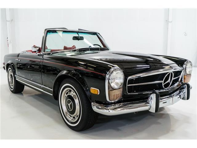 Mercedes-Benz-SL-Class-Cabriolet-1970-Black-Red-61123-5