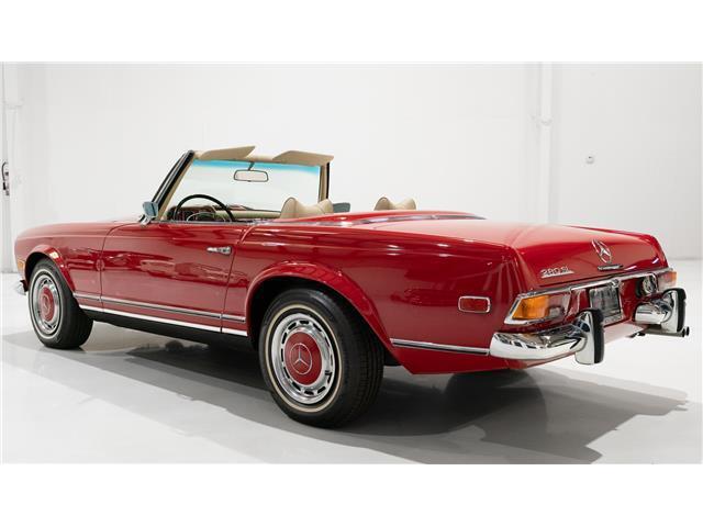 Mercedes-Benz-SL-Class-Cabriolet-1971-Red-Parchment-134610-9