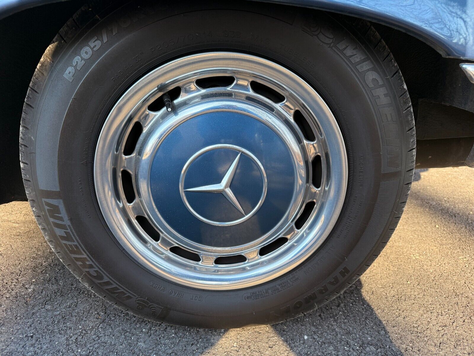 Mercedes-Benz-SL-Class-Cabriolet-1973-Blue-Blue-110815-10