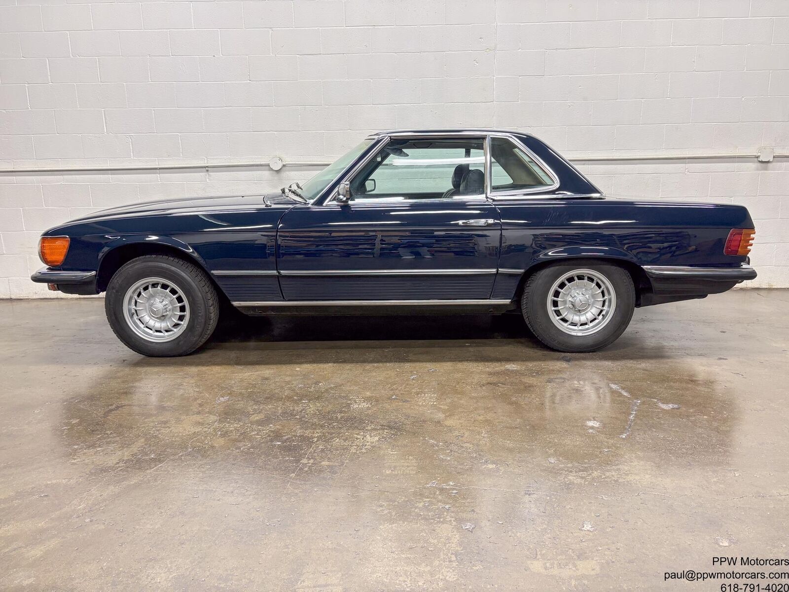 Mercedes-Benz-SL-Class-Cabriolet-1973-Blue-Blue-79447-12