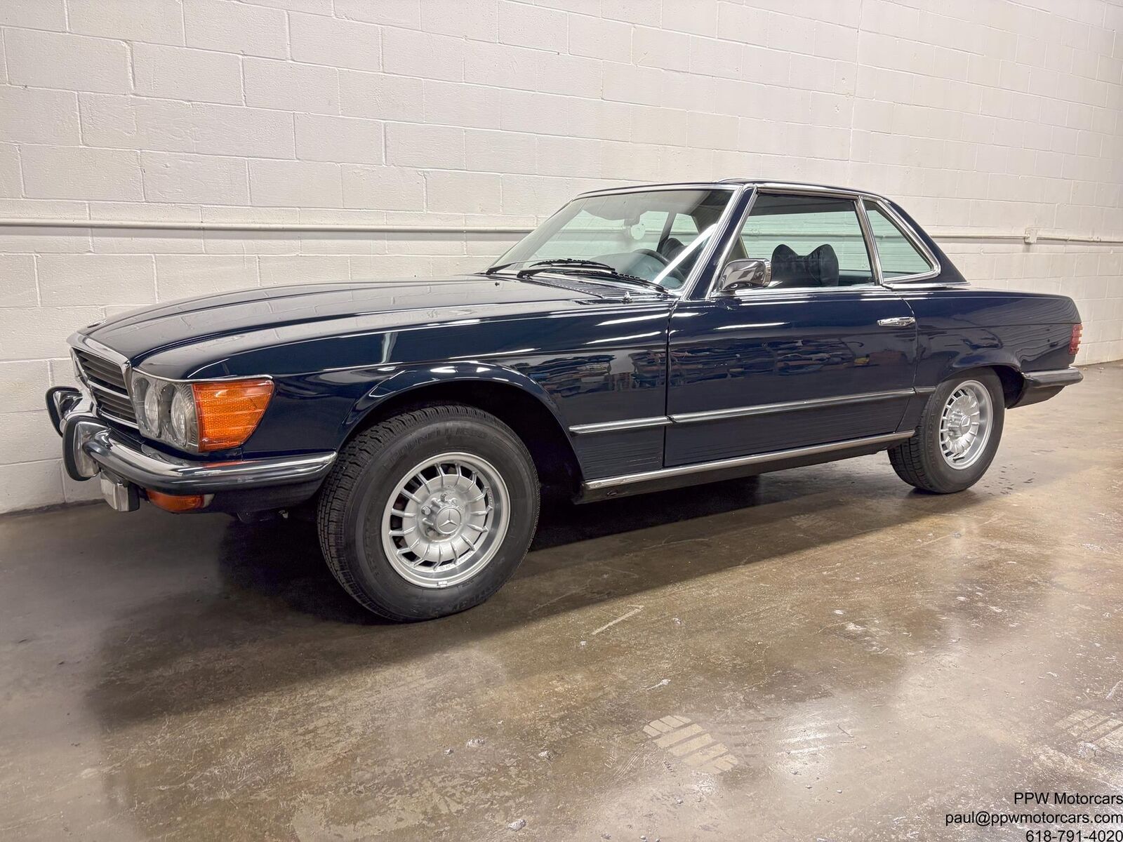 Mercedes-Benz-SL-Class-Cabriolet-1973-Blue-Blue-79447-13