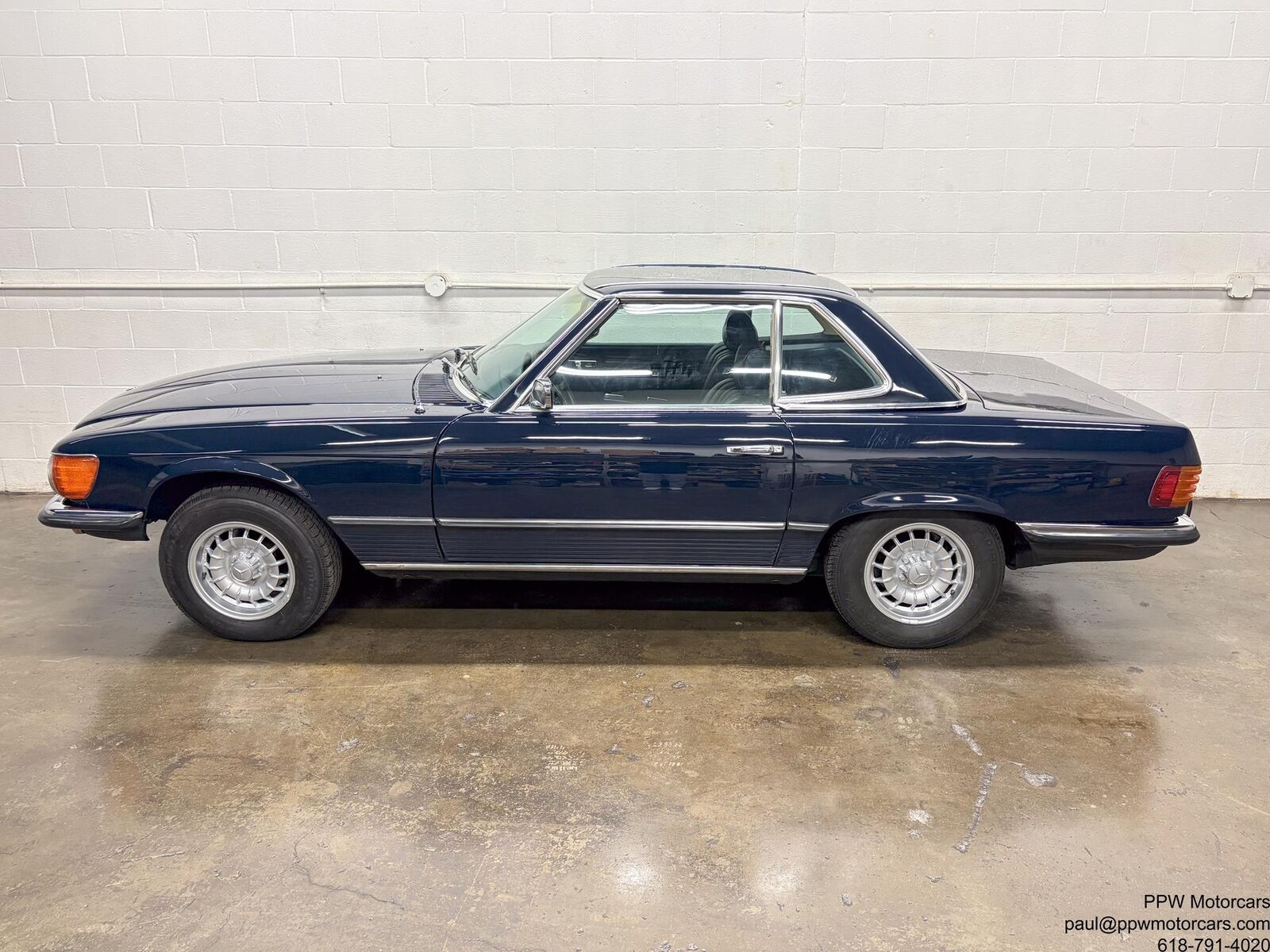 Mercedes-Benz-SL-Class-Cabriolet-1973-Blue-Blue-79447-15