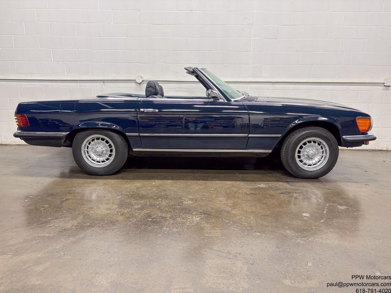 Mercedes-Benz-SL-Class-Cabriolet-1973-Blue-Blue-79447-18