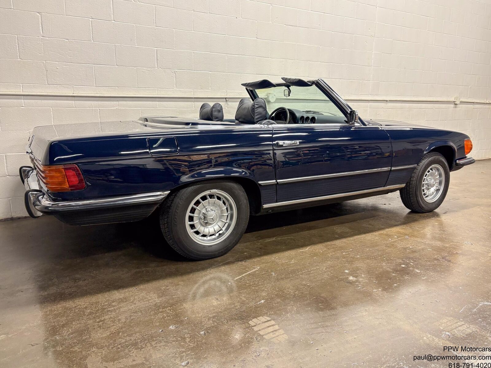 Mercedes-Benz-SL-Class-Cabriolet-1973-Blue-Blue-79447-20